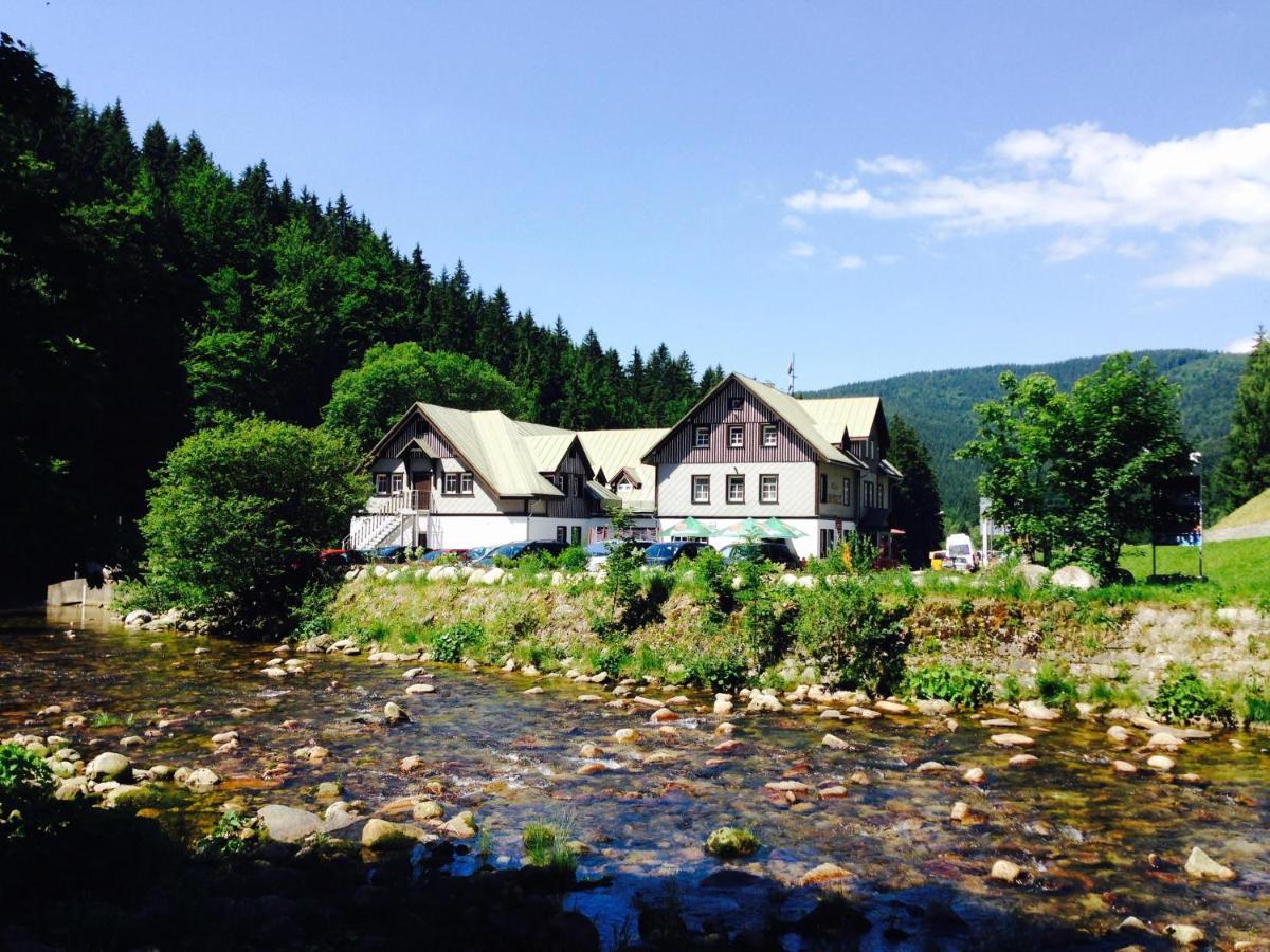 Hotel Hradec Špindlerŭv Mlýn Ngoại thất bức ảnh