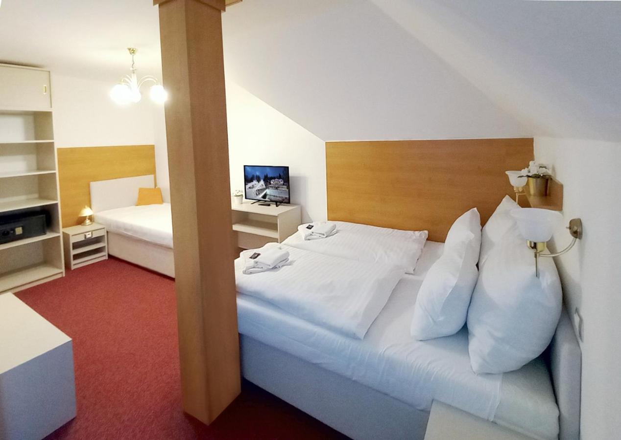 Hotel Hradec Špindlerŭv Mlýn Ngoại thất bức ảnh