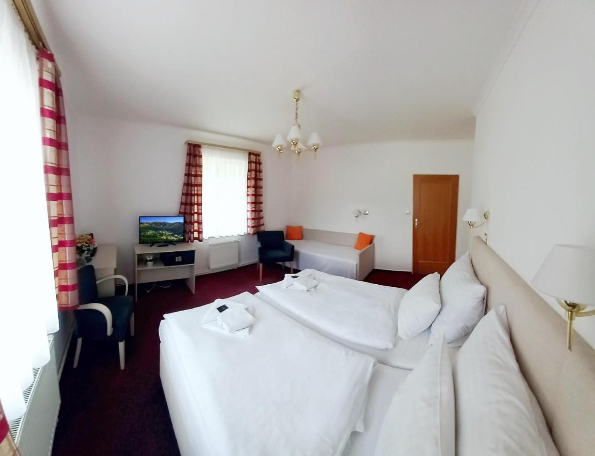 Hotel Hradec Špindlerŭv Mlýn Ngoại thất bức ảnh