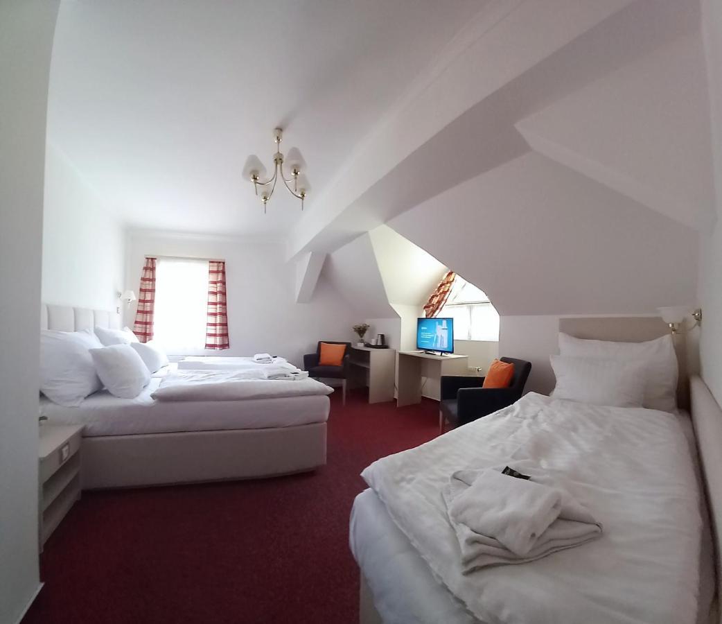 Hotel Hradec Špindlerŭv Mlýn Ngoại thất bức ảnh