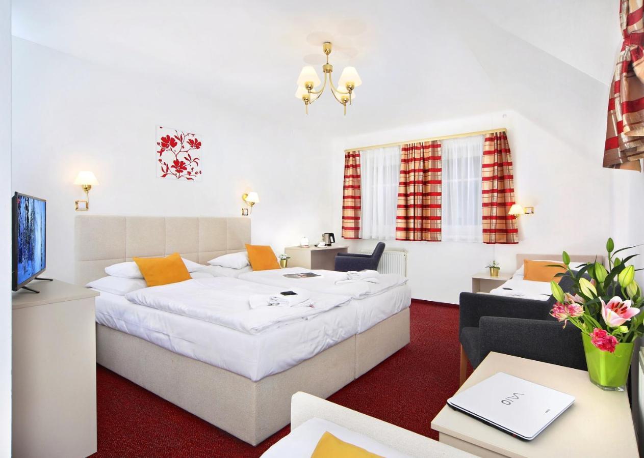 Hotel Hradec Špindlerŭv Mlýn Ngoại thất bức ảnh