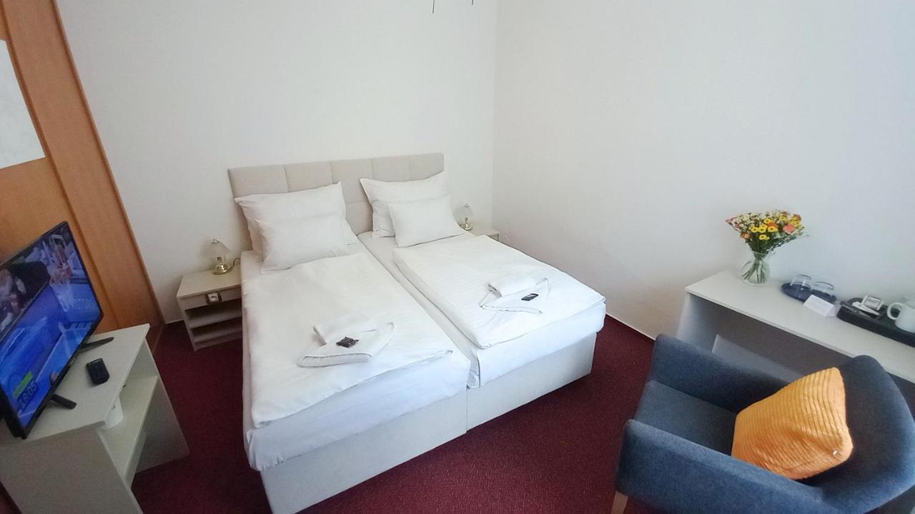 Hotel Hradec Špindlerŭv Mlýn Ngoại thất bức ảnh