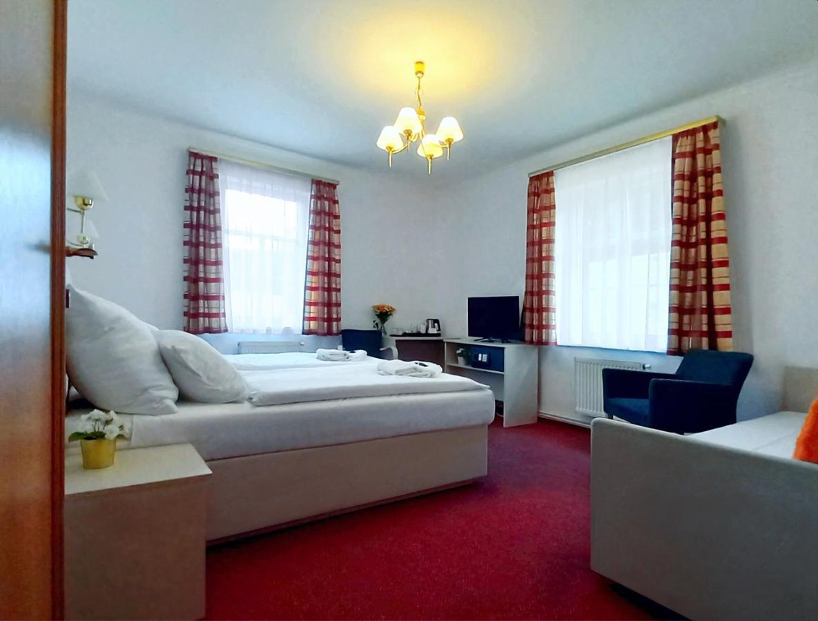 Hotel Hradec Špindlerŭv Mlýn Ngoại thất bức ảnh