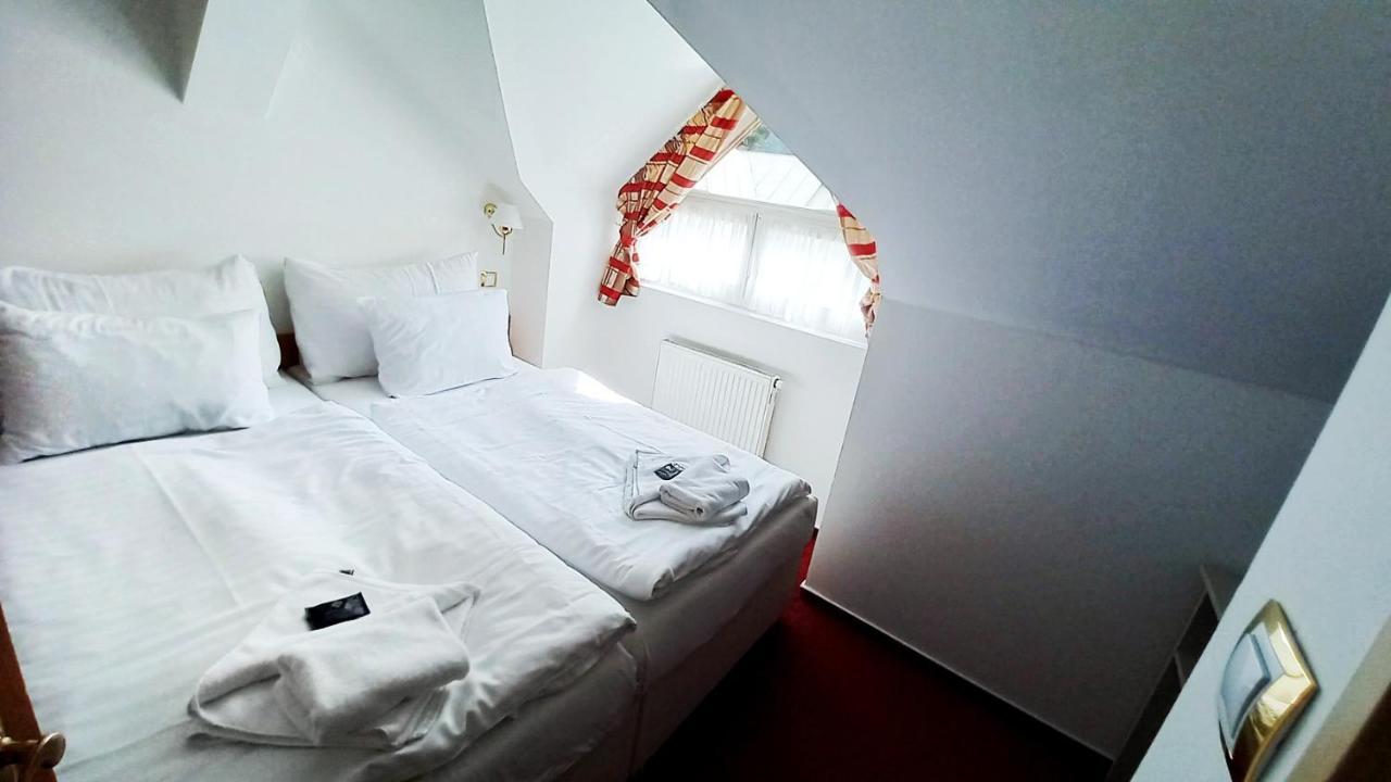 Hotel Hradec Špindlerŭv Mlýn Ngoại thất bức ảnh