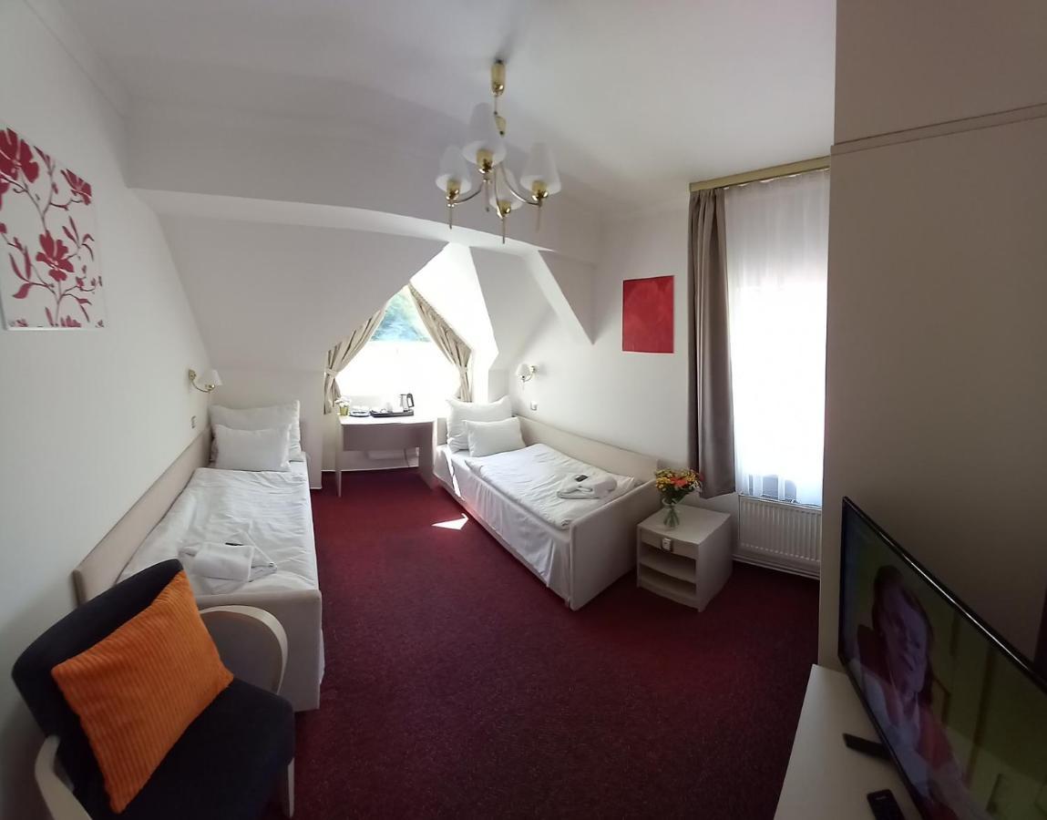 Hotel Hradec Špindlerŭv Mlýn Ngoại thất bức ảnh